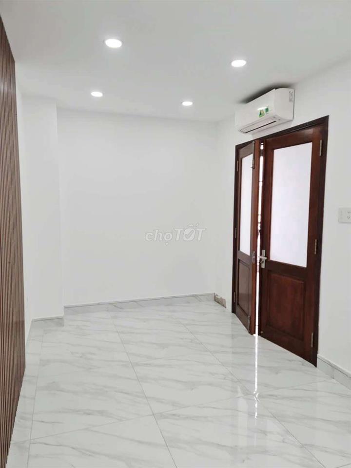 Căn hộ Lũy Bán Bích. (2pn, 1wc). Dtsd 75m2