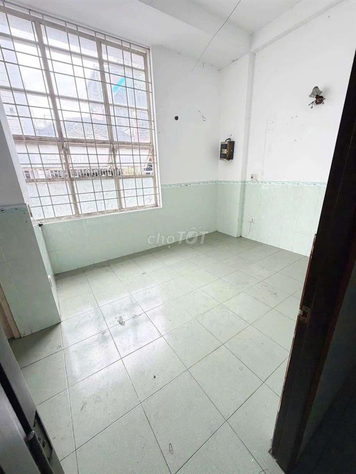 Gò Dầu. Tân Phú 6 x 14 trệt 2 lầu (3pn, 4wc). Hẻm xe tải. Dtsd 252m2