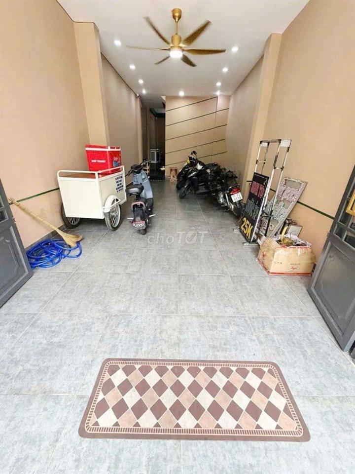 Mặt bằng mặt tiền Hồng Lạc. Tân Bình (1pn, 1wc). Dtsd 70m2