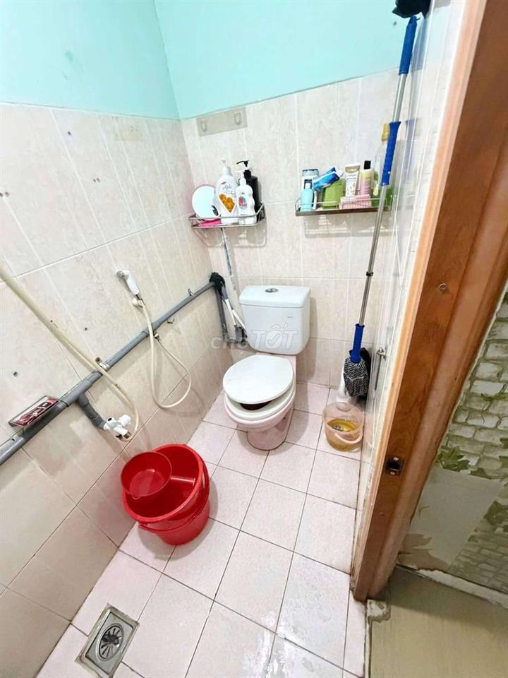 Mặt tiền Gò Xoài. Bình Tân. (1pn, wc). Dtsd 64m2