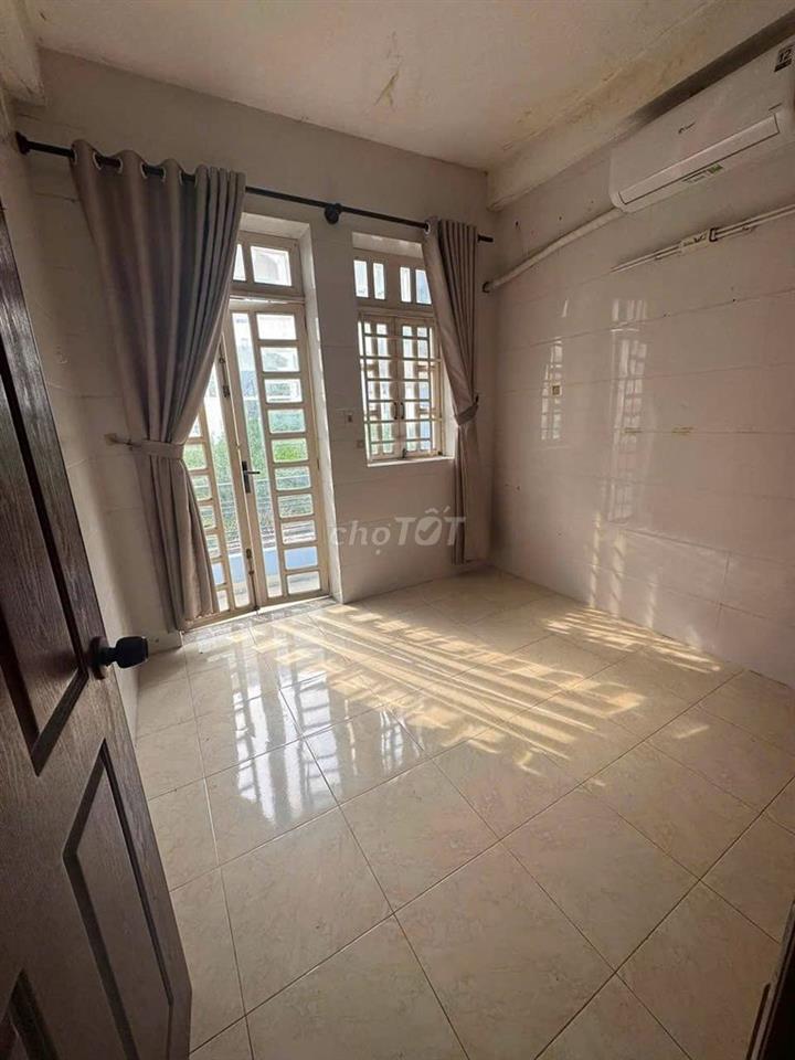 Biệt Thự CX Lữ Gia Lý Thường Kiệt - 17x17m 5PN 4WC