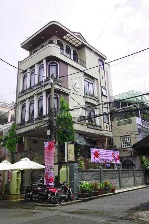 CHO THUÊ NHÀ GÓC 2 MT Hẻm LÊ ĐẠI HÀNH | 200m2 | 4 LẦU | Showroom, Vp