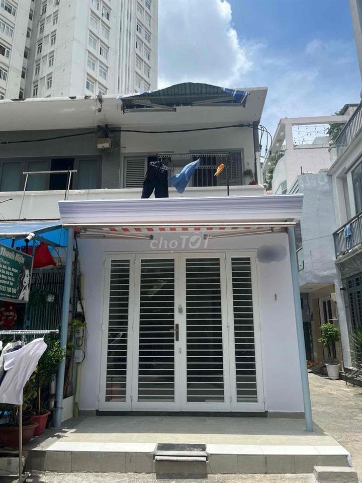 NAIL,SPA,SALON NC 2MT TRỆT LỮ GIA - HẺM XE TẢI 8m Đậu Trước nhà