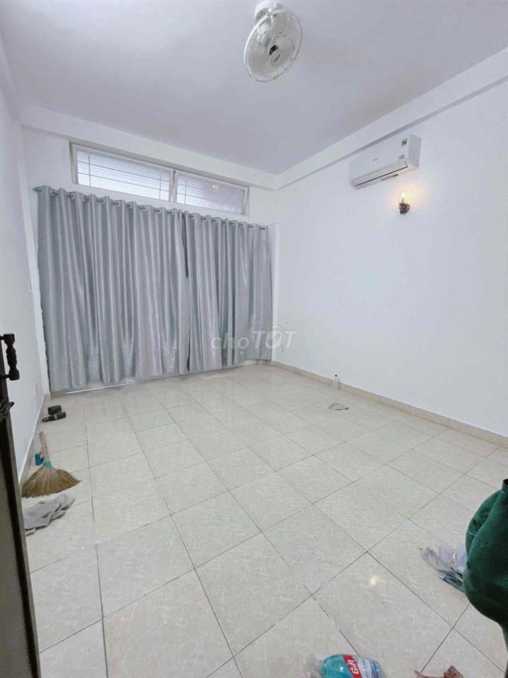 NHÀ HIẾM!!! CX BÌNH THỚI HXH 5PN 3 LẦU ST