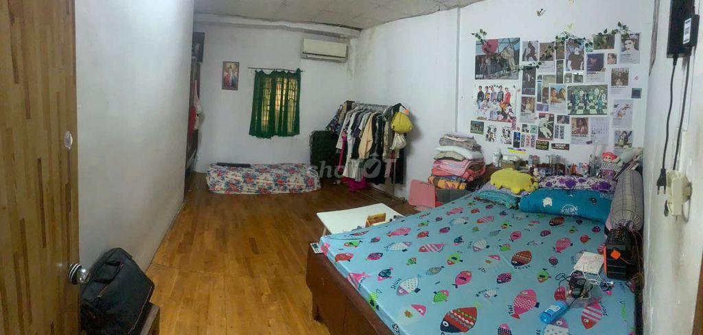 Nhà mặt tiền đường nhựa 6m