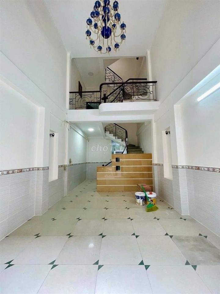 Nhà MỚI sơn sửa đường nội bộ Cư Xá Lữ Gia P15 Q11