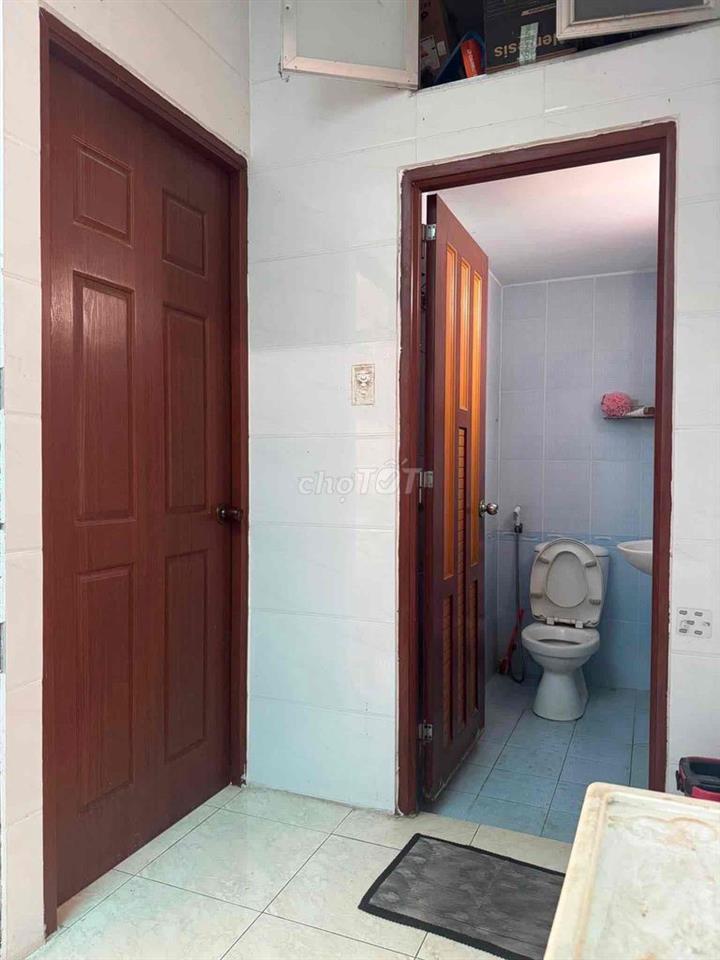 Nhà nguyên căn Hẻm xe tải lý thường kiệt