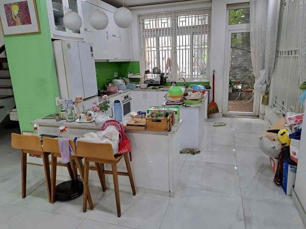 Biệt Thự hẻm xe tải Lạc Long Quân P5