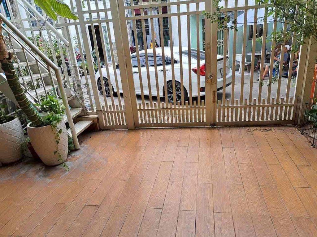 Biệt Thự hẻm xe tải Lạc Long Quân P5