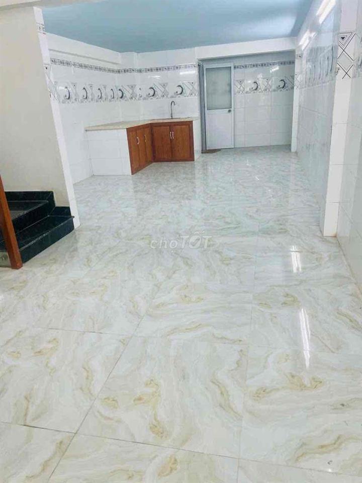 Nhà nguyên căn MTKD đường Hồng Bàng