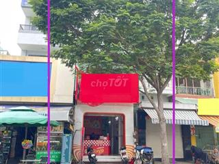 Nguyên căn MTKD đông đúc sáng tối đường Âu Cơ