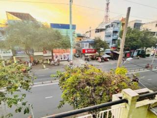 Nhà nguyên căn MT Minh Phụng vỉa hè rộng 5m