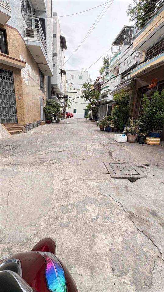 Nguyên Căn 2 Mặt Tiền Trước - sau đường Minh Phụng