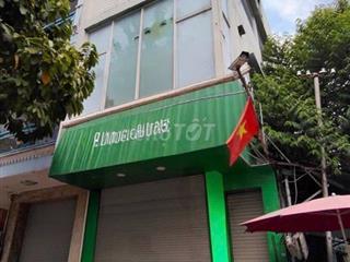 GÓC 2 MT Kinh Doanh đường  3/2 vỉa hè rộng 4-5m,