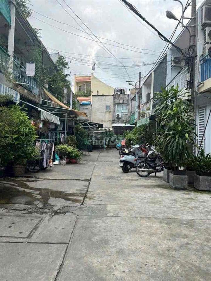 Nhà nguyên căn hẻm xe tải Bình Thới (gần chợ)