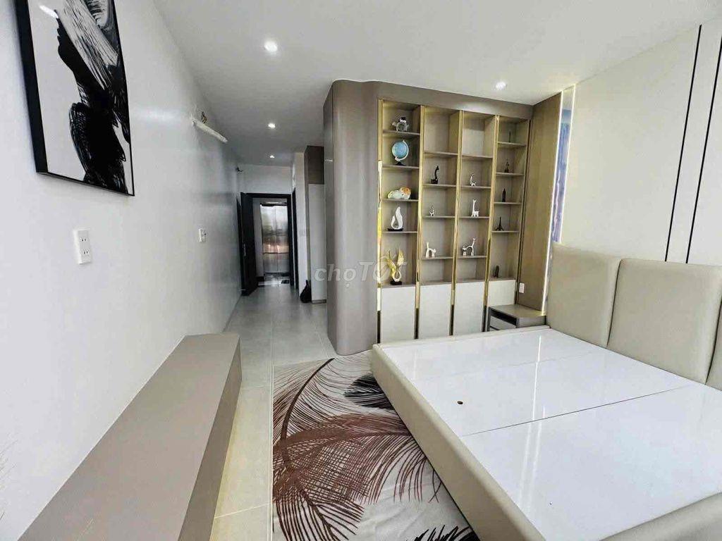 FULL nội thất mới keng xe oto vào trong nhà (gần chợ)