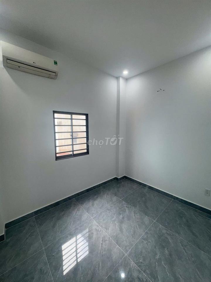 Nhà 5PN, 5 máy lanh Đội Cung Q11