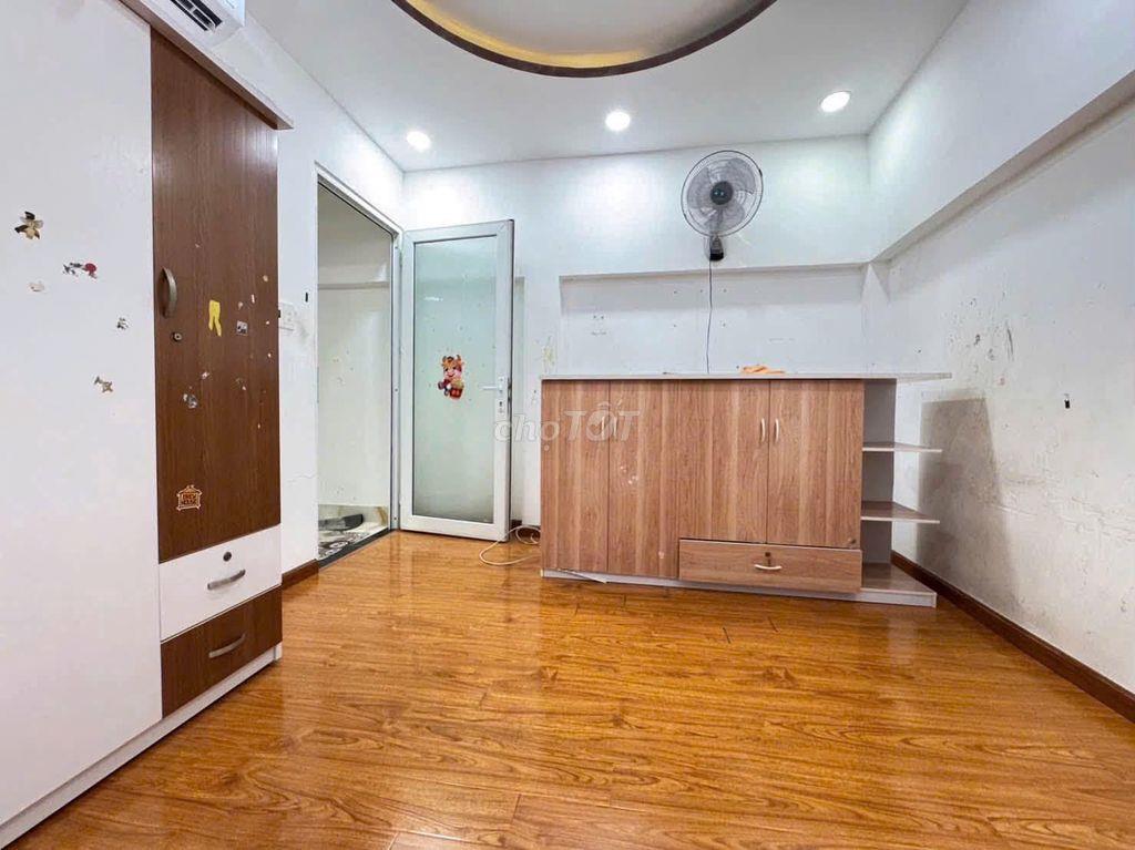 Nhà nguyên căn 4PN Full nội thất hẻm bình thới 