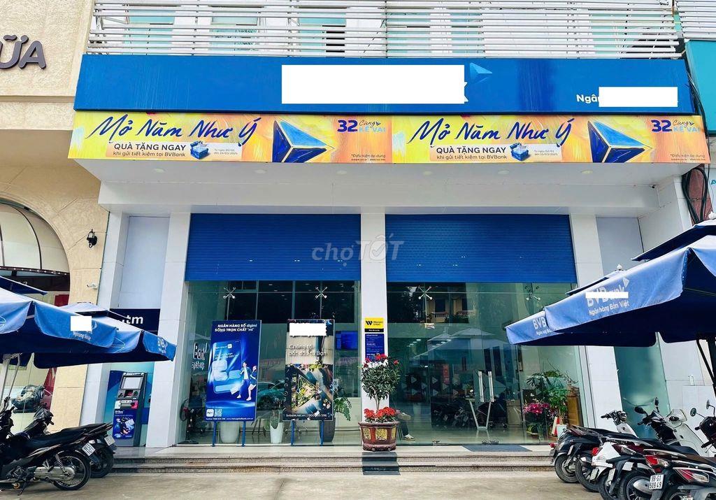 Ngang 9m mặt tiền Lạc Long Quân P5