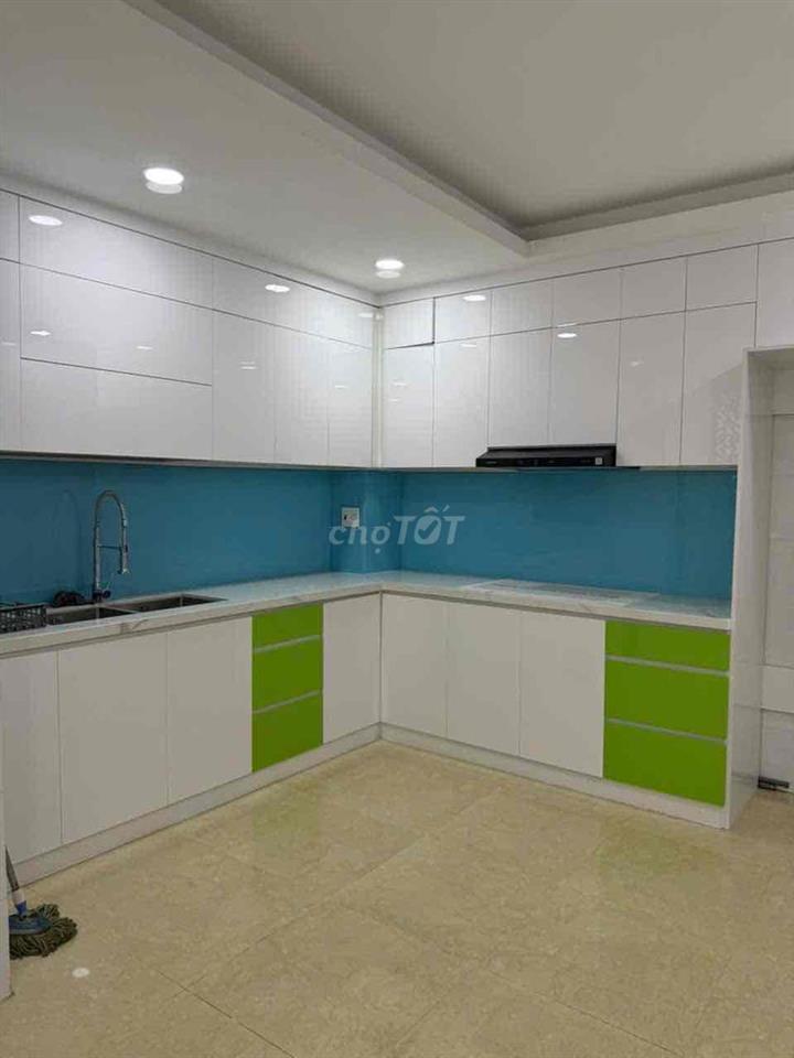 Nhà nguyên căn MT đường 12m Phan Xích Long