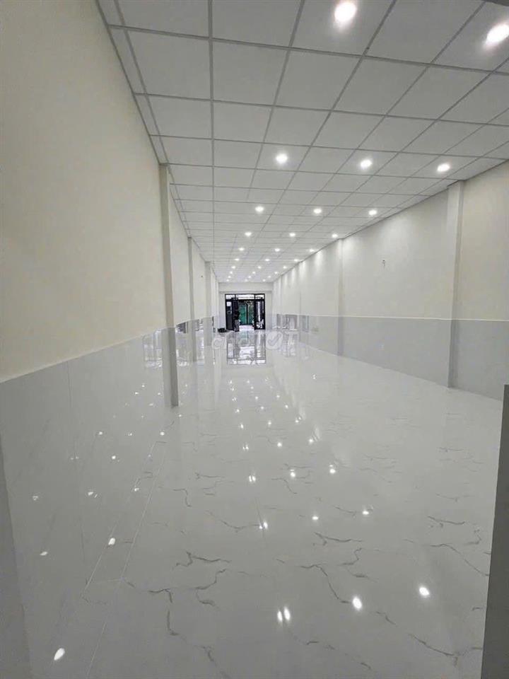 Cho thuê nhà , kho 177m2 MTKD LÒ SIÊU