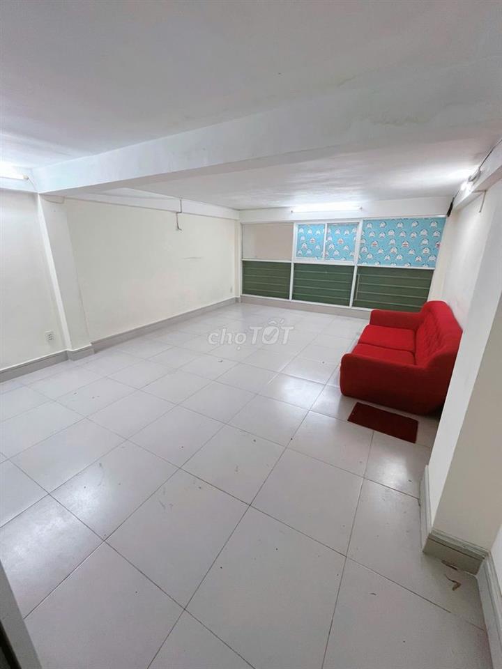 GIÁ RẺ!!!nguyên căn 1467A đường 3 tháng 2 Q11