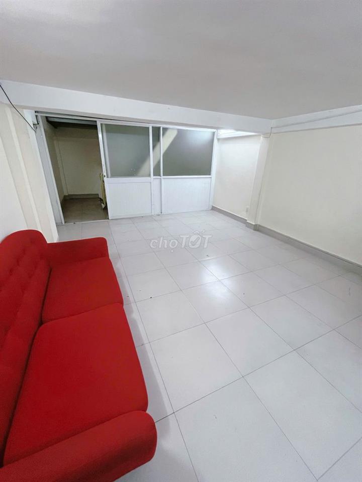 GIÁ RẺ!!!nguyên căn 1467A đường 3 tháng 2 Q11