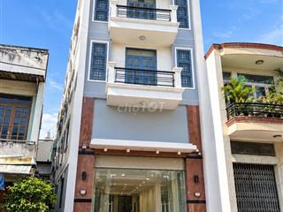 Tòa nhà 4 tầng  MT đường Bình thới