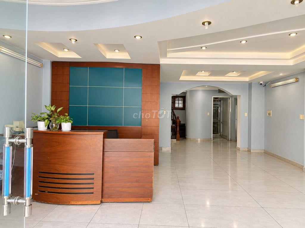 Tòa nhà 4 tầng  MT đường Bình thới