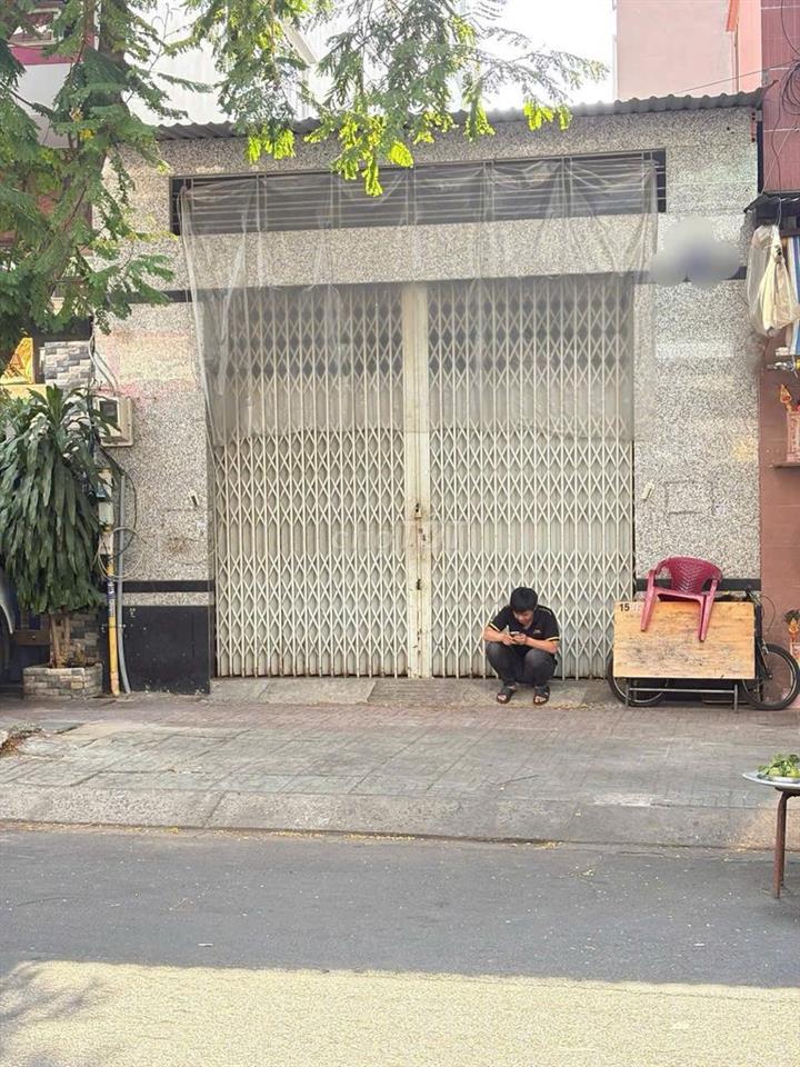 Cho thuê nhà dài 35m MT đường Lò Siêu
