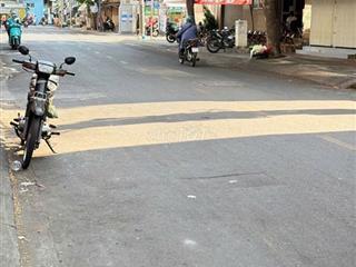 Cho thuê nhà dài 35m MT đường Lò Siêu