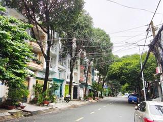 Nhà mặt tiền – Mới, full nội thất cao cấp - Tiện ích trong tầm đi bộ