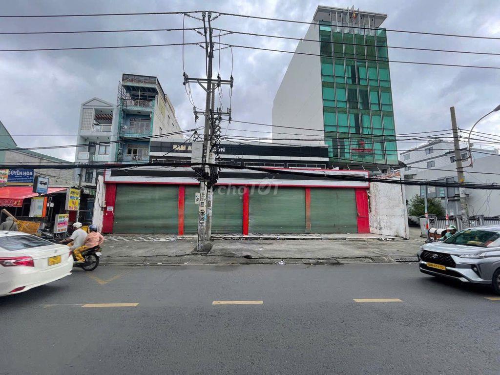 CHO THUÊ NHÀ 800M2 TỈNH LỘ 10 NGANG 22M X 35M 1 TRỆT SUỐT VỊ TRÍ ĐẸP