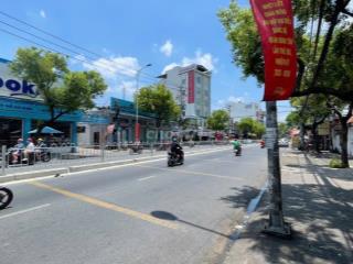 CHO THUÊ NHÀ MẶT TIỀN LÊ VĂN QUỚI NGANG 17M X 19M NHÀ CẤP 4 VỊ TRÍ VIP