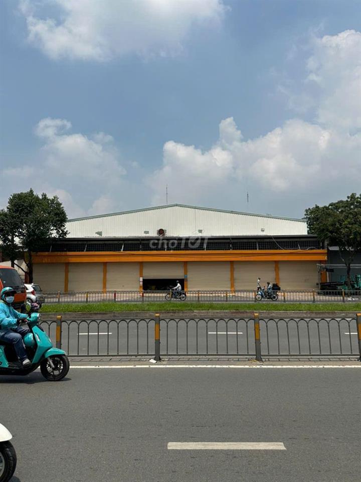 MẶT TIỀN KINH DƯƠNG VƯƠNG NGANG 20M DÀI 50M , 1 TRỆT SUỐT VỊ TRÍ ĐẸP