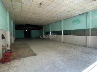 MẶT TIỀN BÌNH LONG NGANG 8M DÀI 30M , 1 TRỆT 1 GÁC LỬNG , KD ĐA NGÀNH