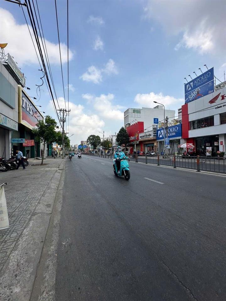 TÒA NHÀ MẶT TIỀN ĐƯỜNG QUANG TRUNG NGANG 7,5M DÀI 34M NHÀ 6 TẦNG LẦU