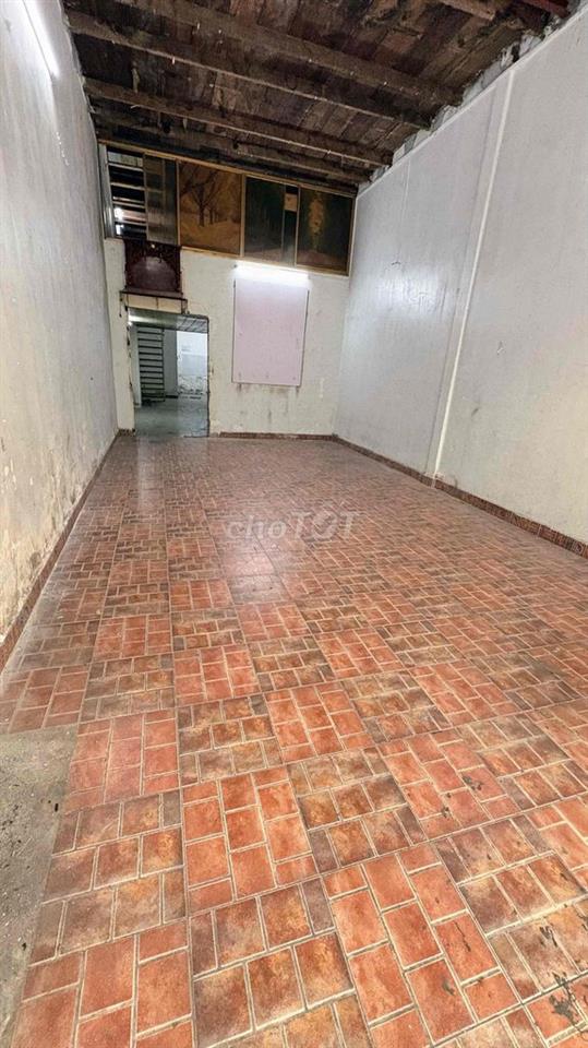 cho thuê KHO 257/11 Tạ Uyên p4 Q11 (220m2)