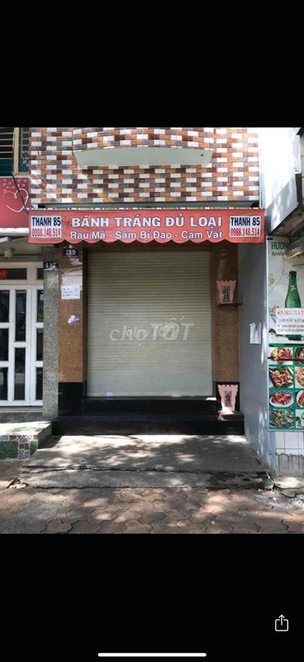 Mặt tiền kinh doanh