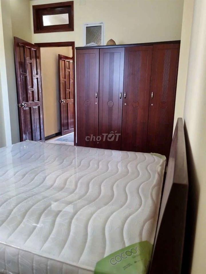 Cho nữ sinh viên, nhân vien văn phòng thuê phòng
