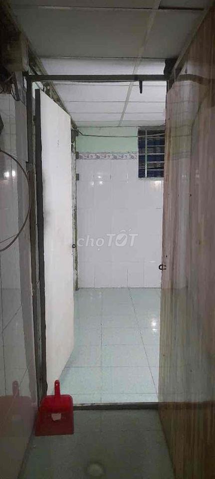 Phòng Trọ Ngay Trung Tâm Quận 11 Có Máy Lạnh