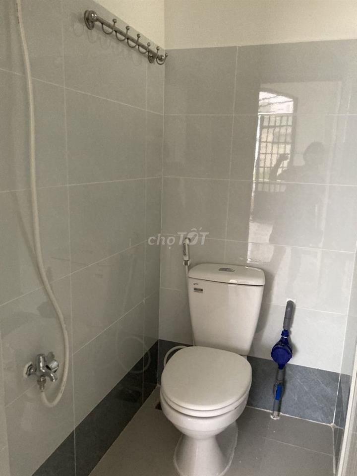 phòng cho thuê ngay nhà MT Lãnh Binh Thăng-gần Lotte mart 3/2