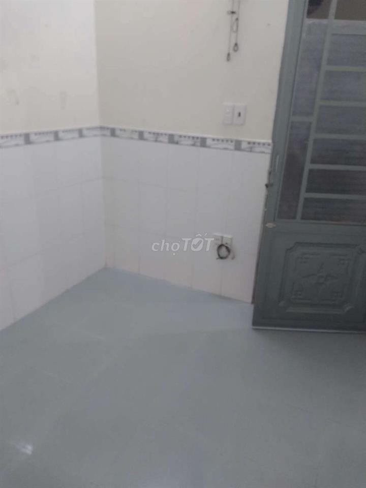 Cho nữ thuê phòng trọ quận 11