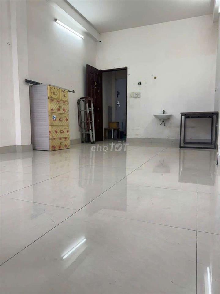 Cho nữ thuê phòng quận 11