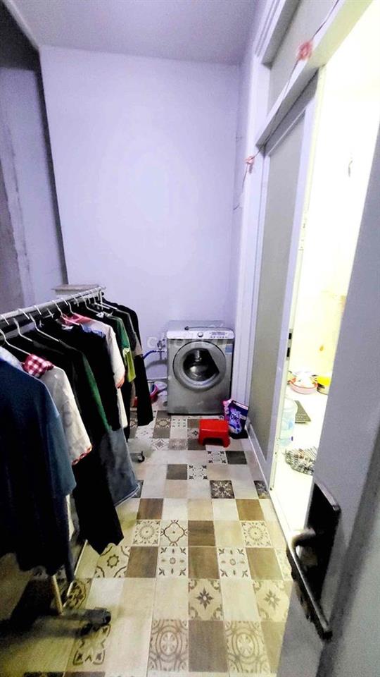PHÒNG CHO THUÊ GIÁ BAO GỒM ĐIỆN NƯỚC