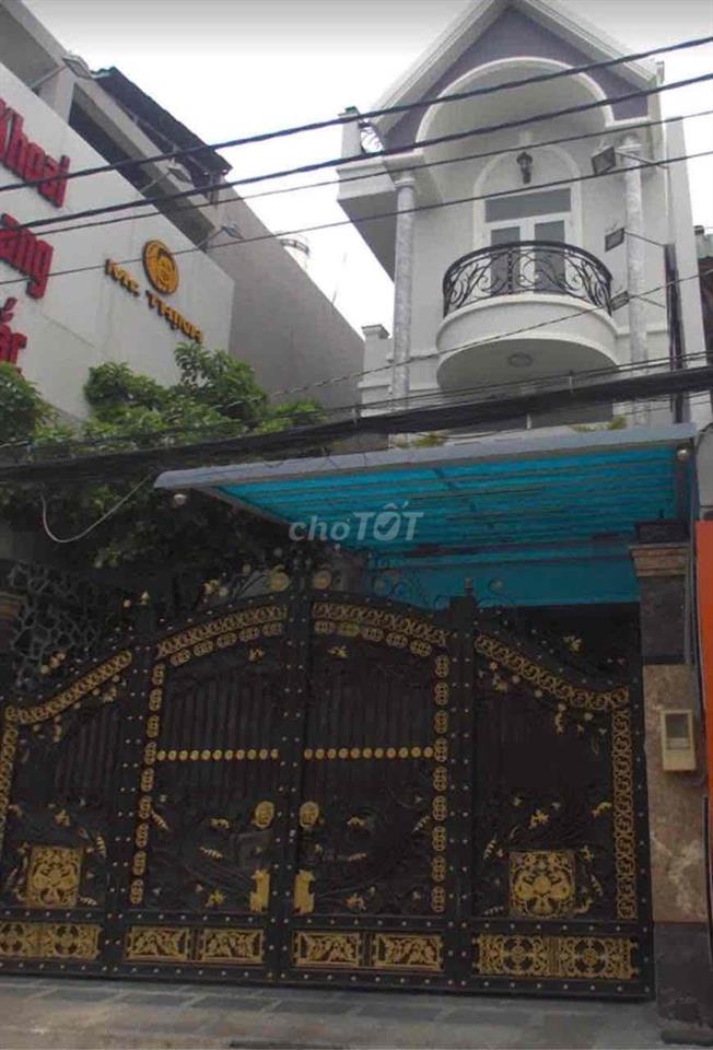PHÒNG CHO THUÊ GIÁ BAO GỒM ĐIỆN NƯỚC