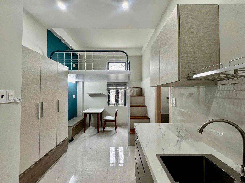 CHO THUÊ DUPLEX CỬA SỔ SIÊU THOÁNG THANG MÁY HẦM XE RỘNG NGAY QUẬN 11