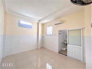 CHO THUÊ PHÒNG  3.500.000 MÁY LẠNH,BẾP, NĂNG LƯƠNG MẶT TRỜI