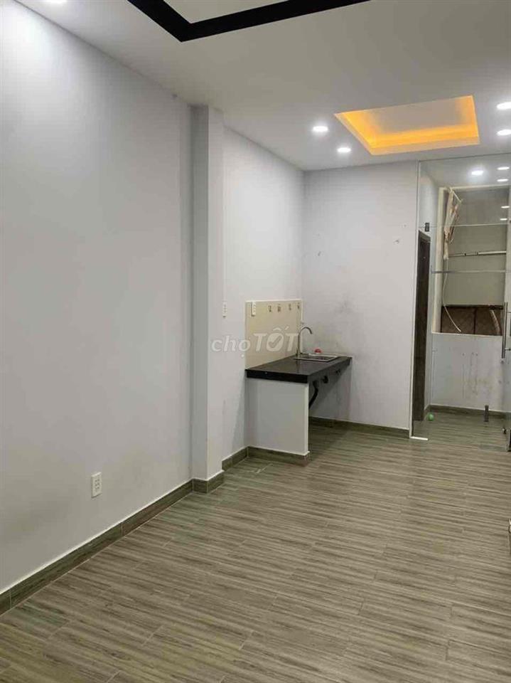 Q4 CHO THUÊ PHÒNG TRỌ GIÁ TÔT