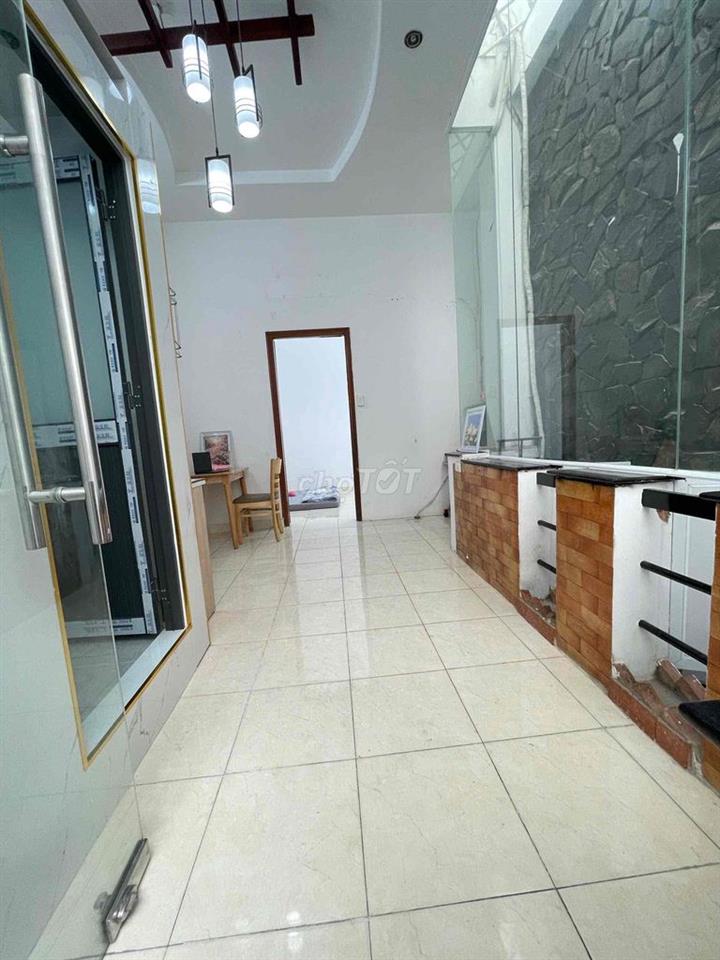 CHDV PHÒNG RỘNG HƠN 35m